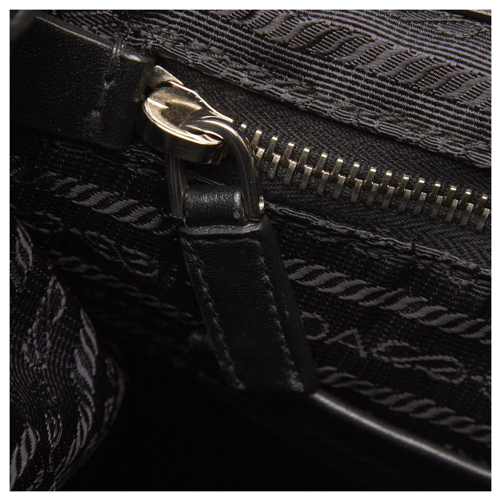 Prada Promenade Leather ref.205743 - Joli Closet