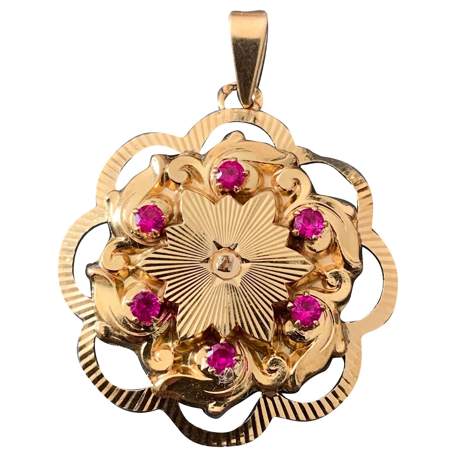 Pendentif médaillon photo double face ancien dans une boîte