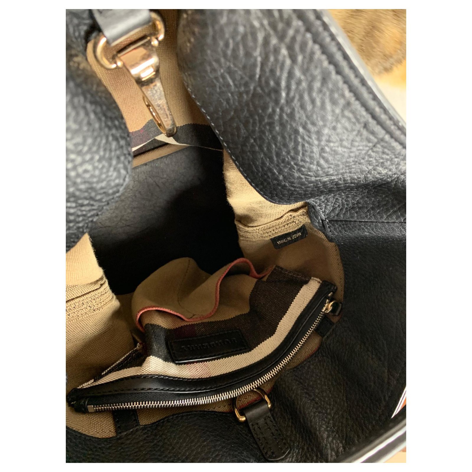 Burberry bag made in china hot sale