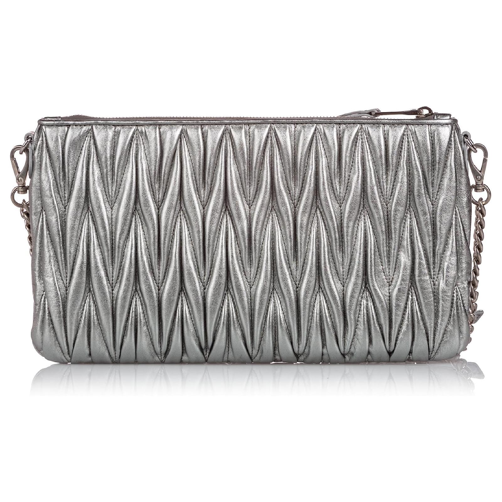 miu miu シルバー　ミニバッグ Miu Mini Bags