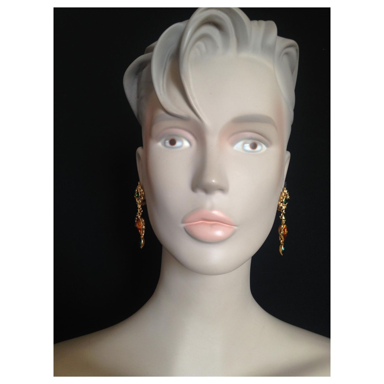 Boucles D'oreilles Clips Yves Saint Laurent Signées N°102 - Doré Avec Strass - Occasion Très Bon état
