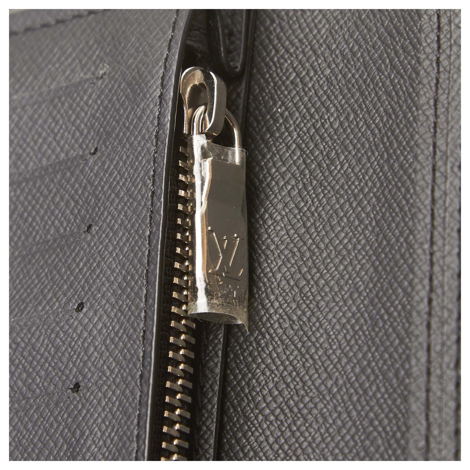 Louis Vuitton Brazza Wallet in Graphite Damier - J'adore Fashion