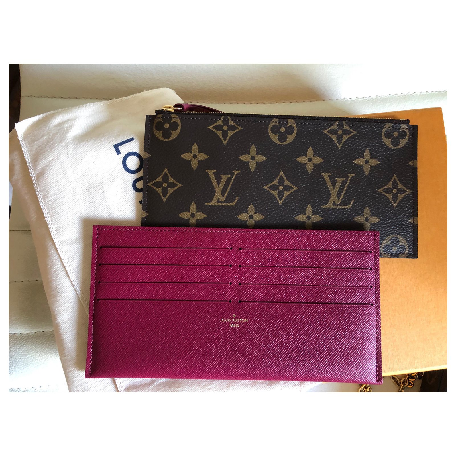 Louis Vuitton Clutch Bag Pochette Accessoire Brown Cloth ref.1004365 - Joli  Closet
