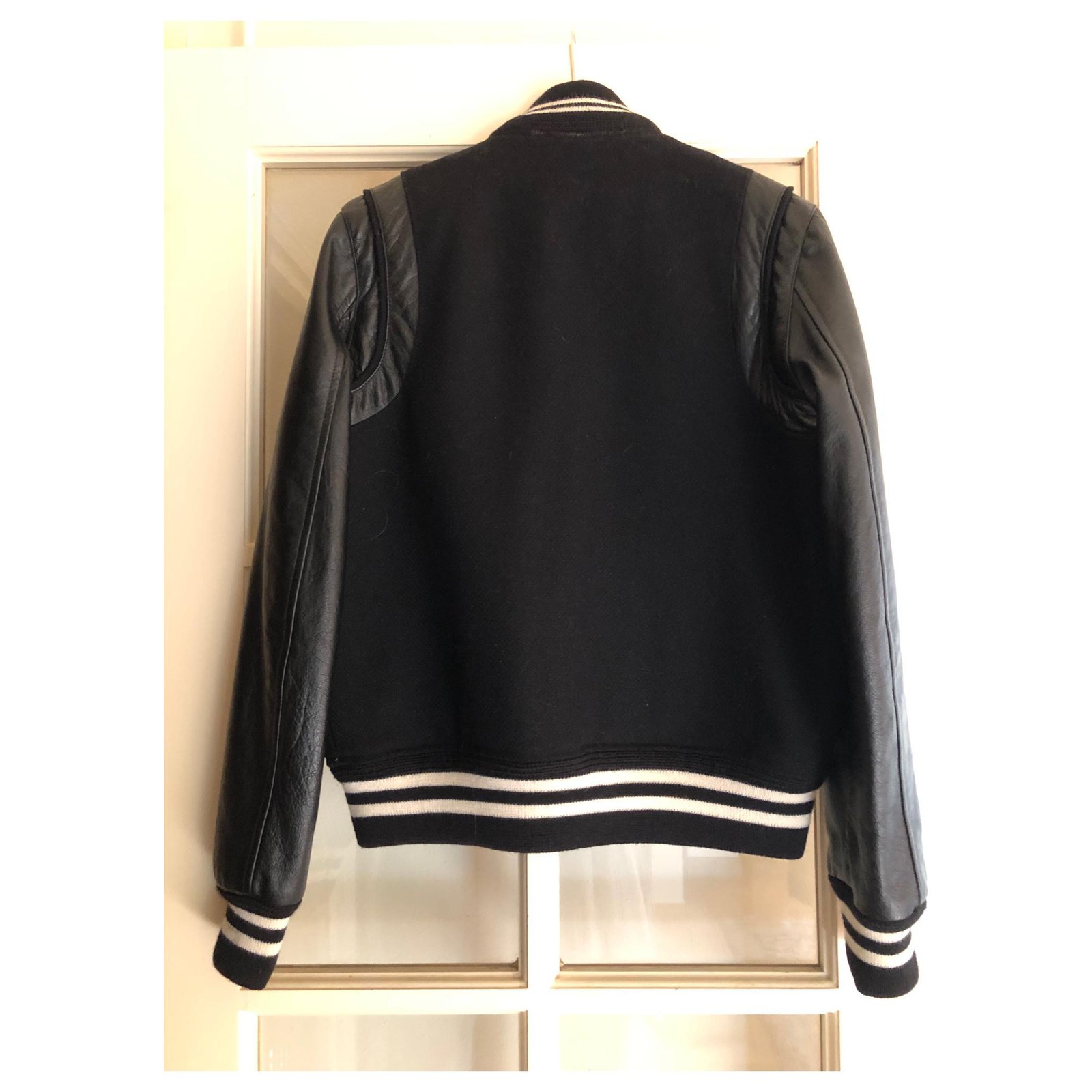 Yves Saint Laurent Teddy jacket Black Leather ref.172063 - Joli Closet