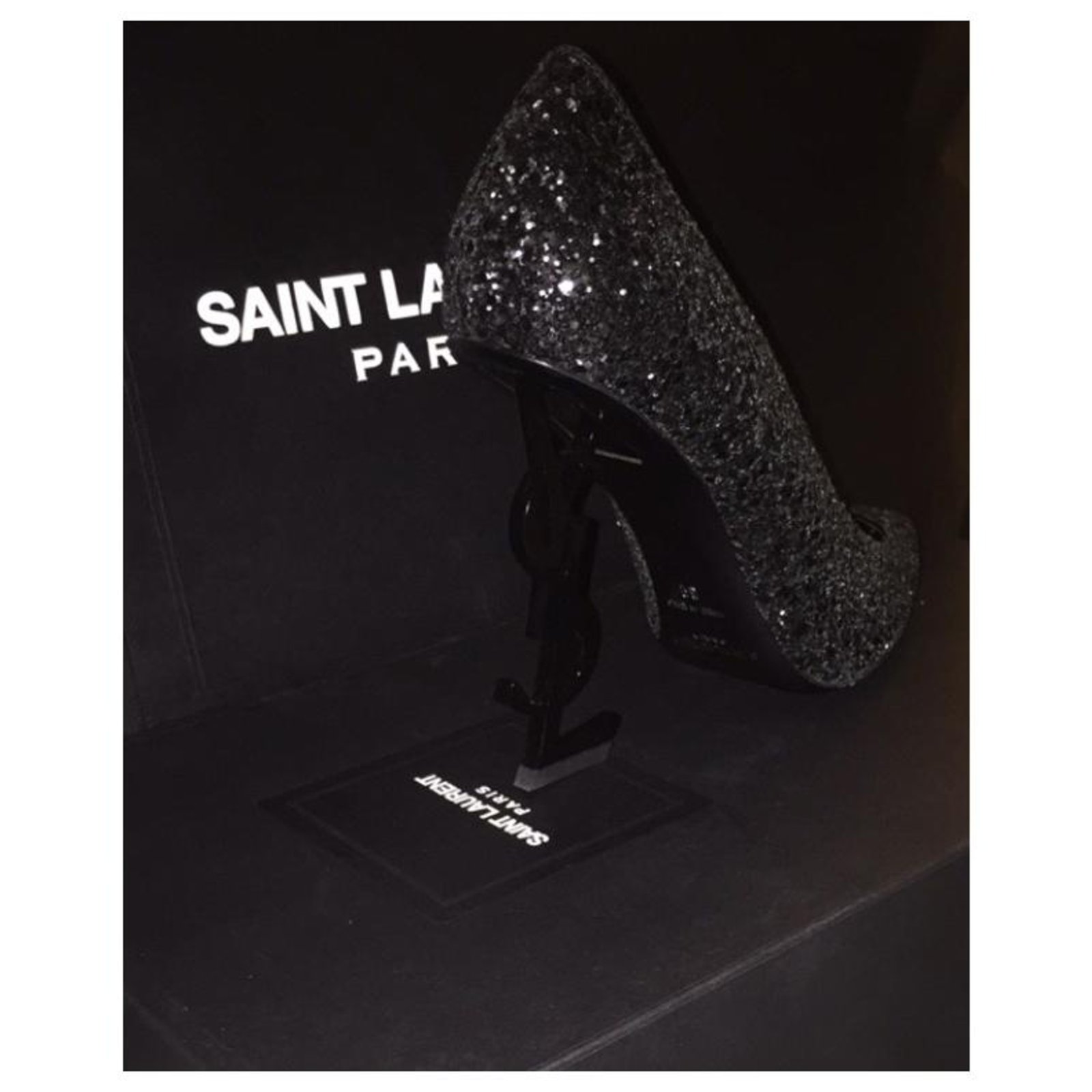 talon yve saint laurent