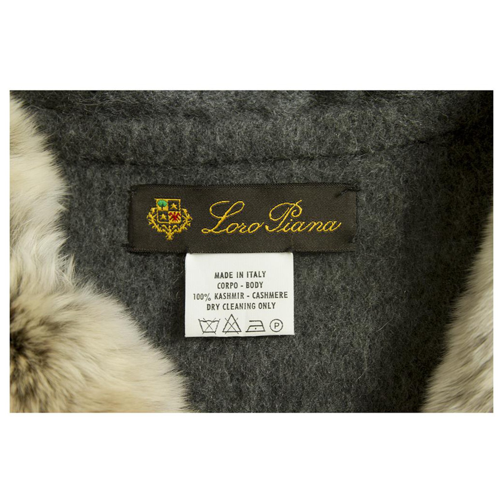 LORO PIANA chinchilla fur trimmed gray cashmere shawl open front ...