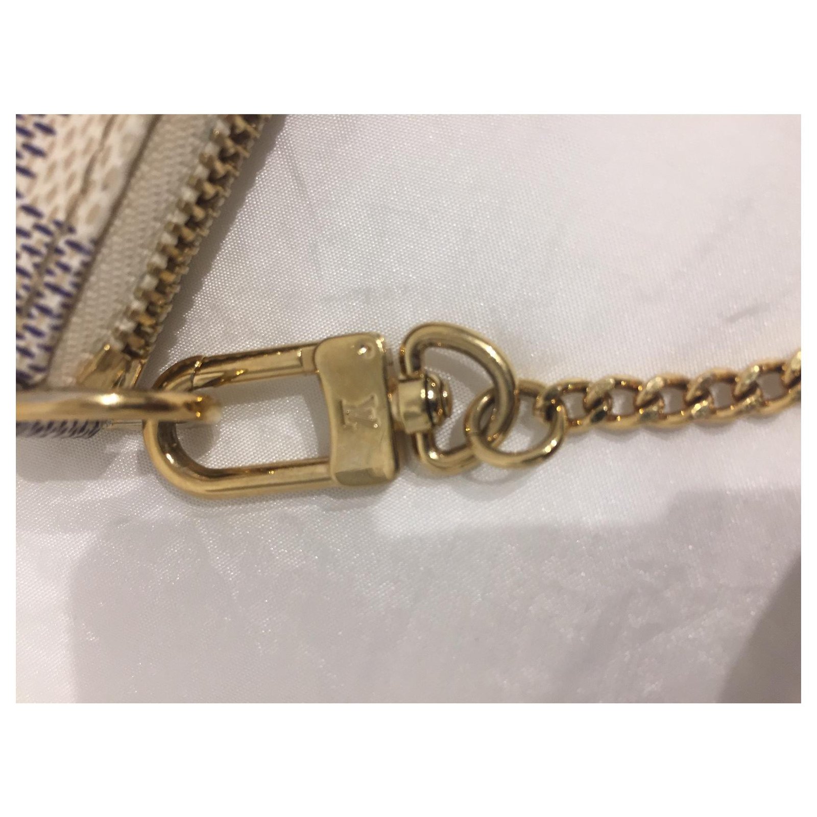 Louis Vuitton // Cream Damier Azur Pochette Accessoires Bag – VSP  Consignment