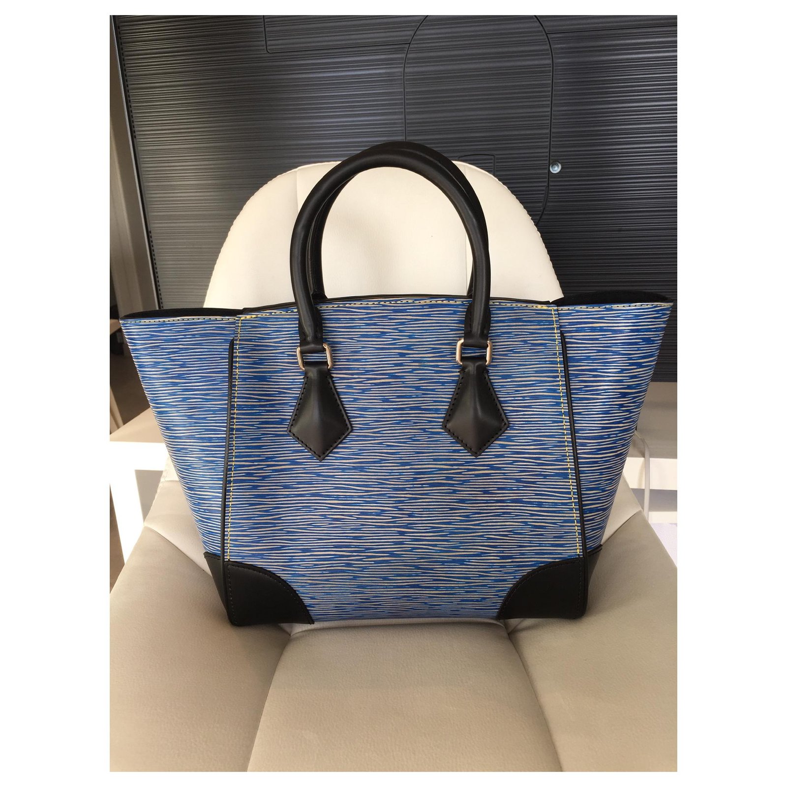 Louis Vuitton Phenix PM Epi Leather Shoulder Bag-Blue