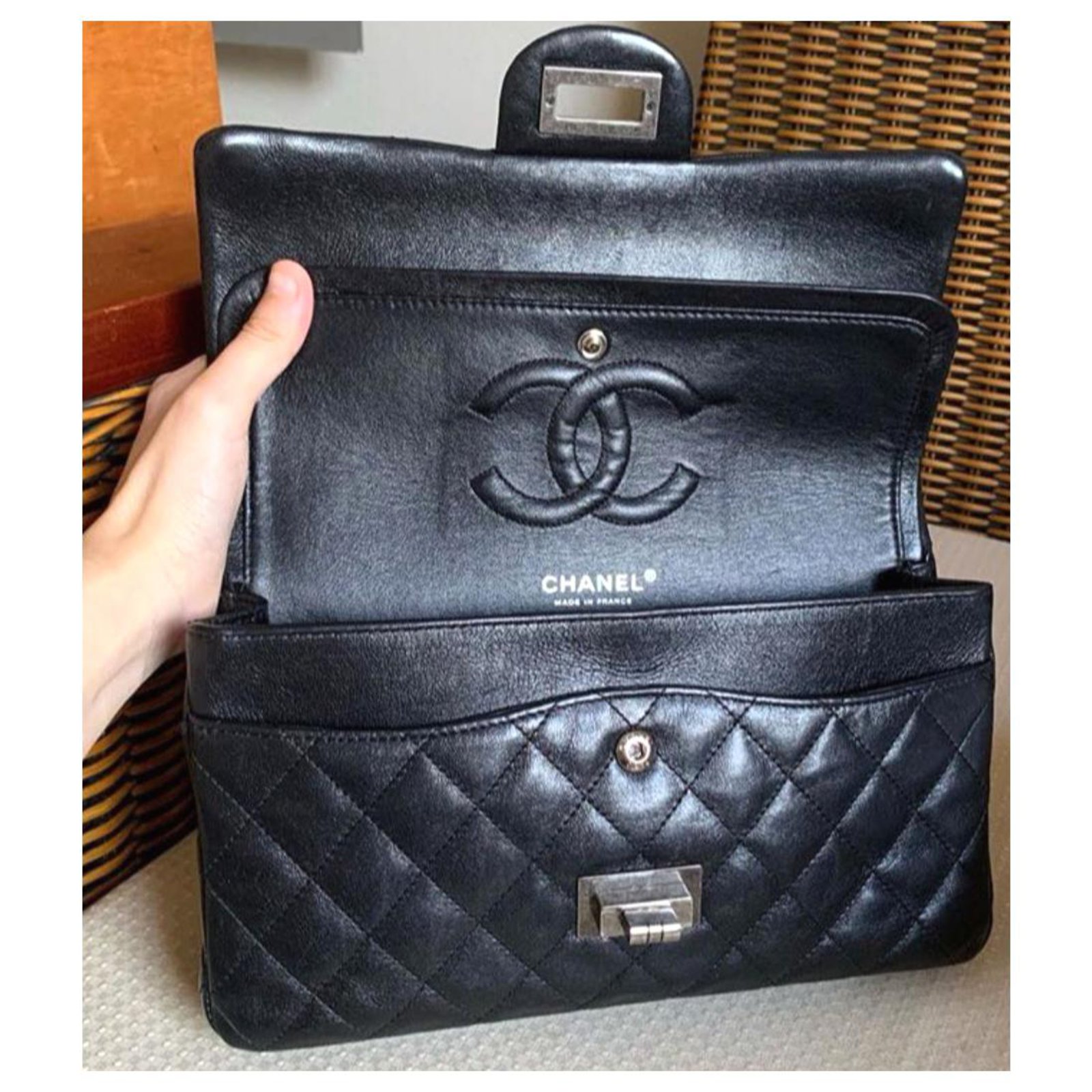 chanel classic flap black interior