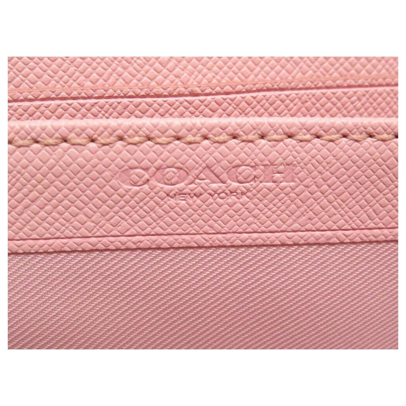 Coach Wallet Pink Leather ref.258767 - Joli Closet