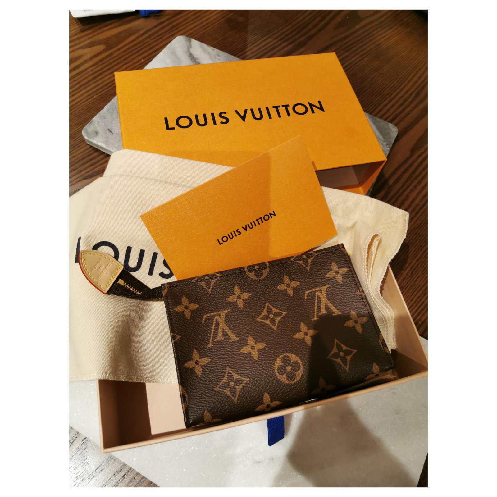 Louis Vuitton Toiletry 15 Brown Cotton ref.175986 - Joli Closet