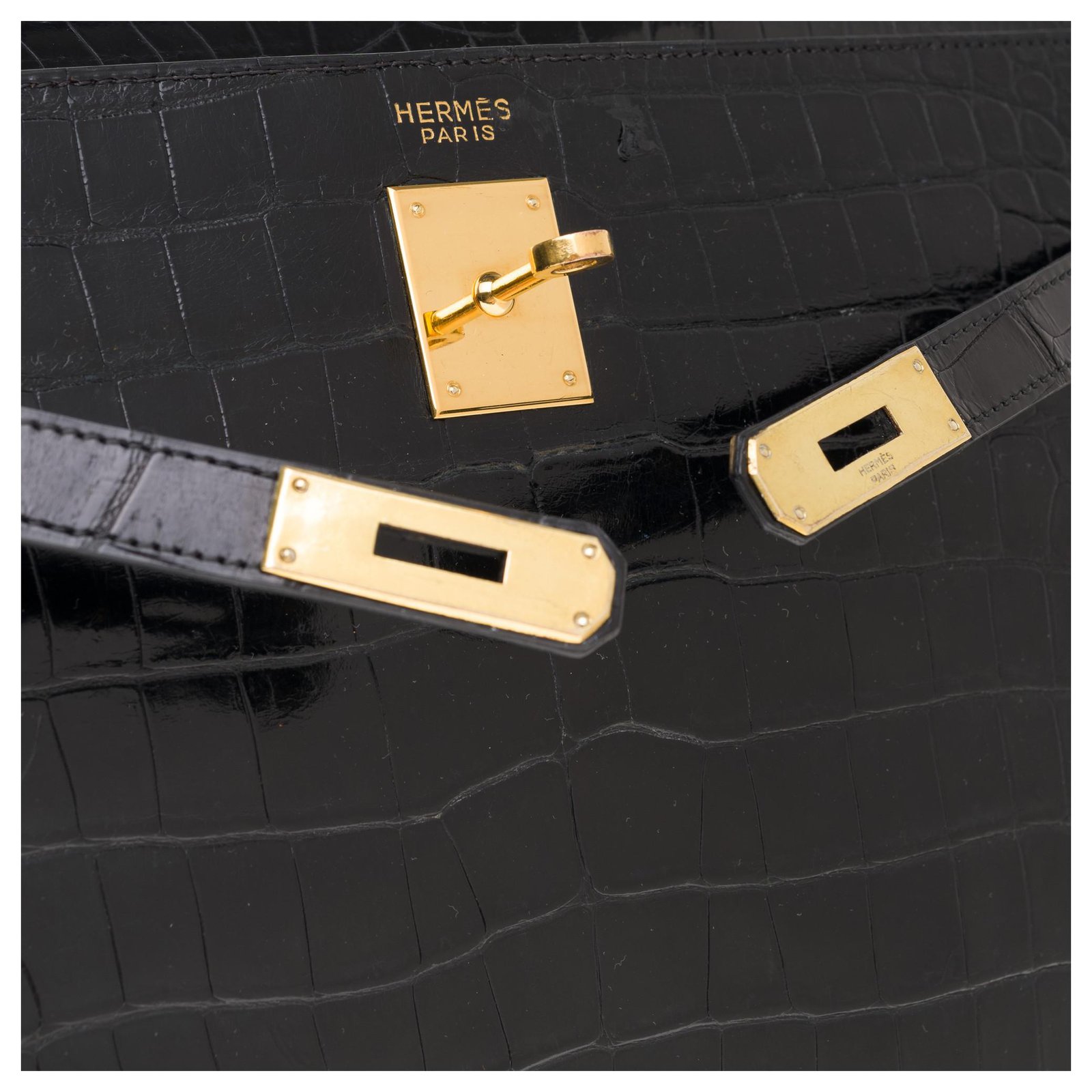 Hermès Superb Hermes Kelly 35 black porosus crocodile strap, gold plated  metal trim Exotic leather ref.176965 - Joli Closet