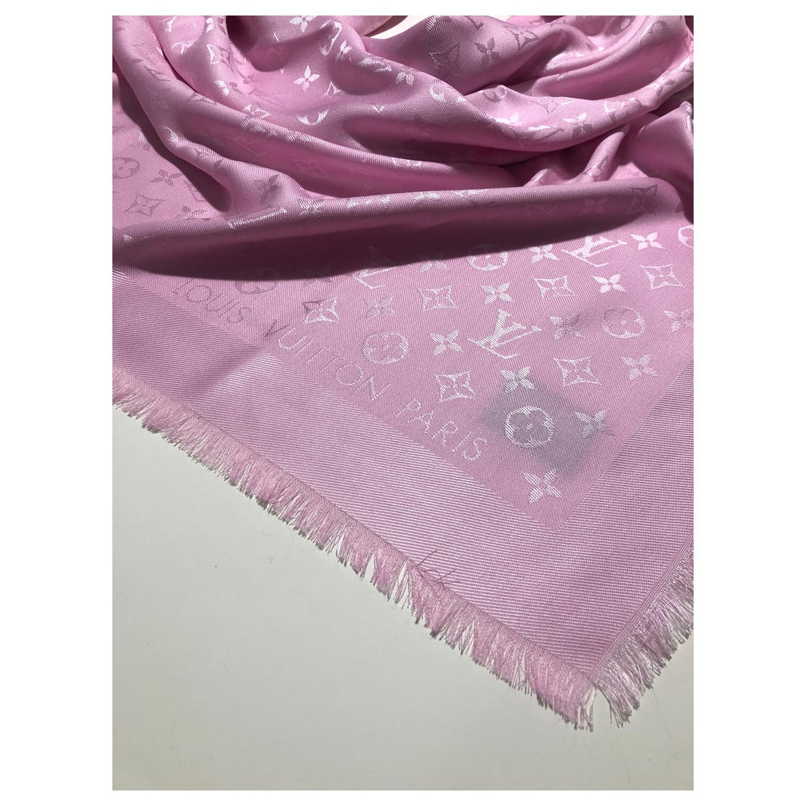 Louis Vuitton Pink Monokinawa Monogram Jacquard Shawl Louis Vuitton