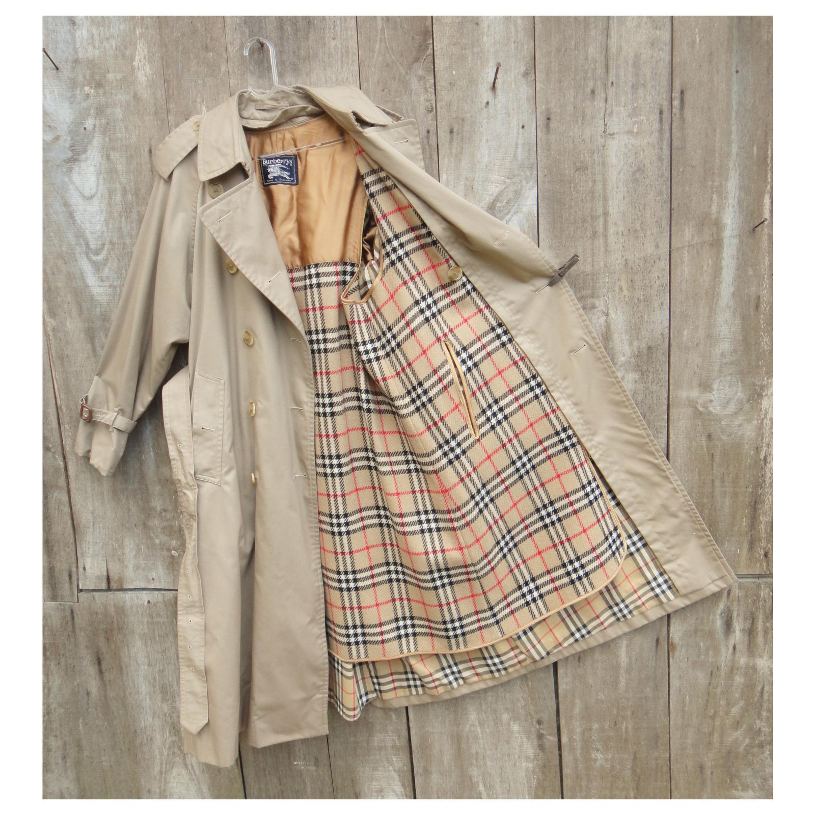 VINTAGE BURBERRY TRENCH COAT WITH REMOVABLE WOOL LINING