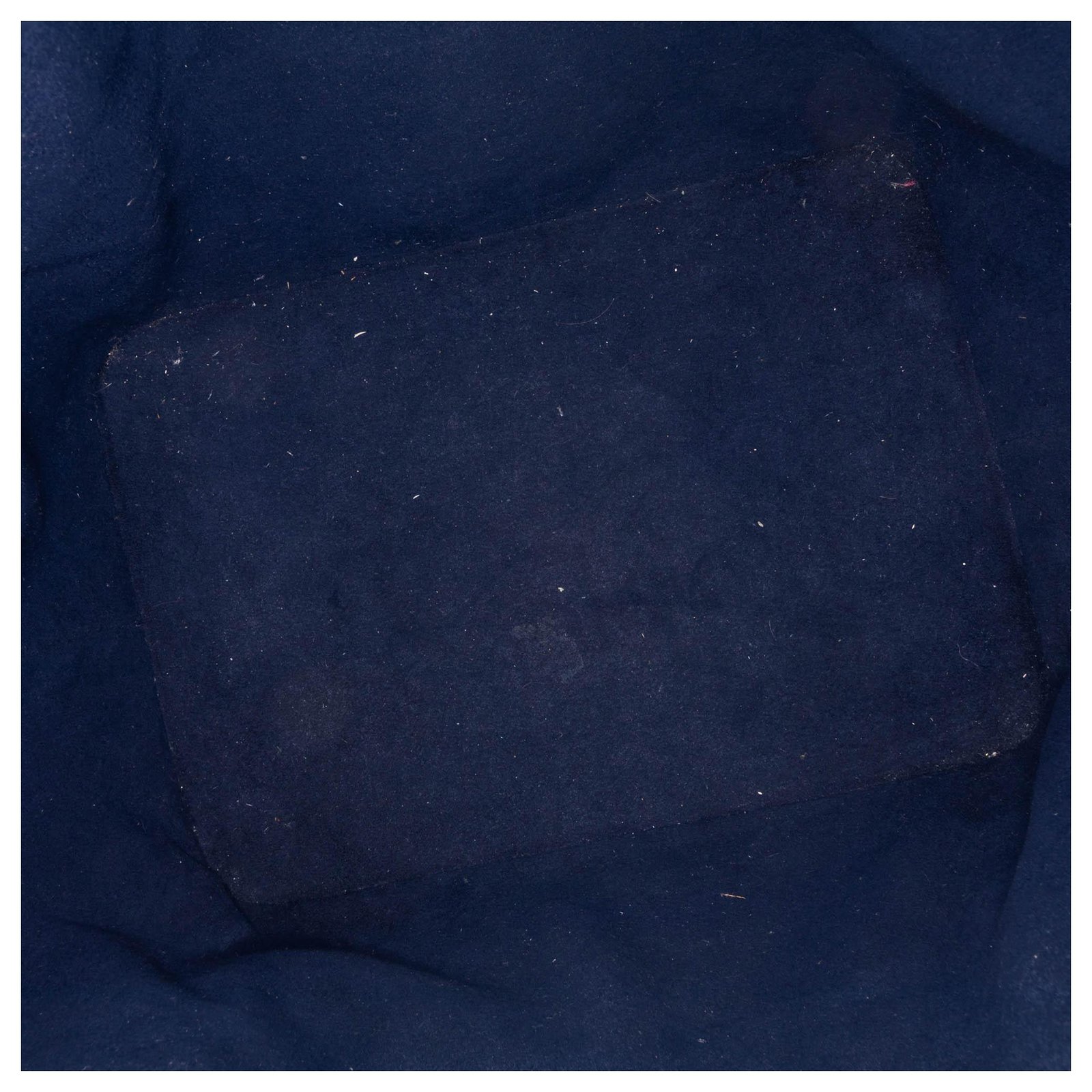 Louis Vuitton White Epi Bicolor Petit Noe Blue Leather ref.181407 - Joli  Closet