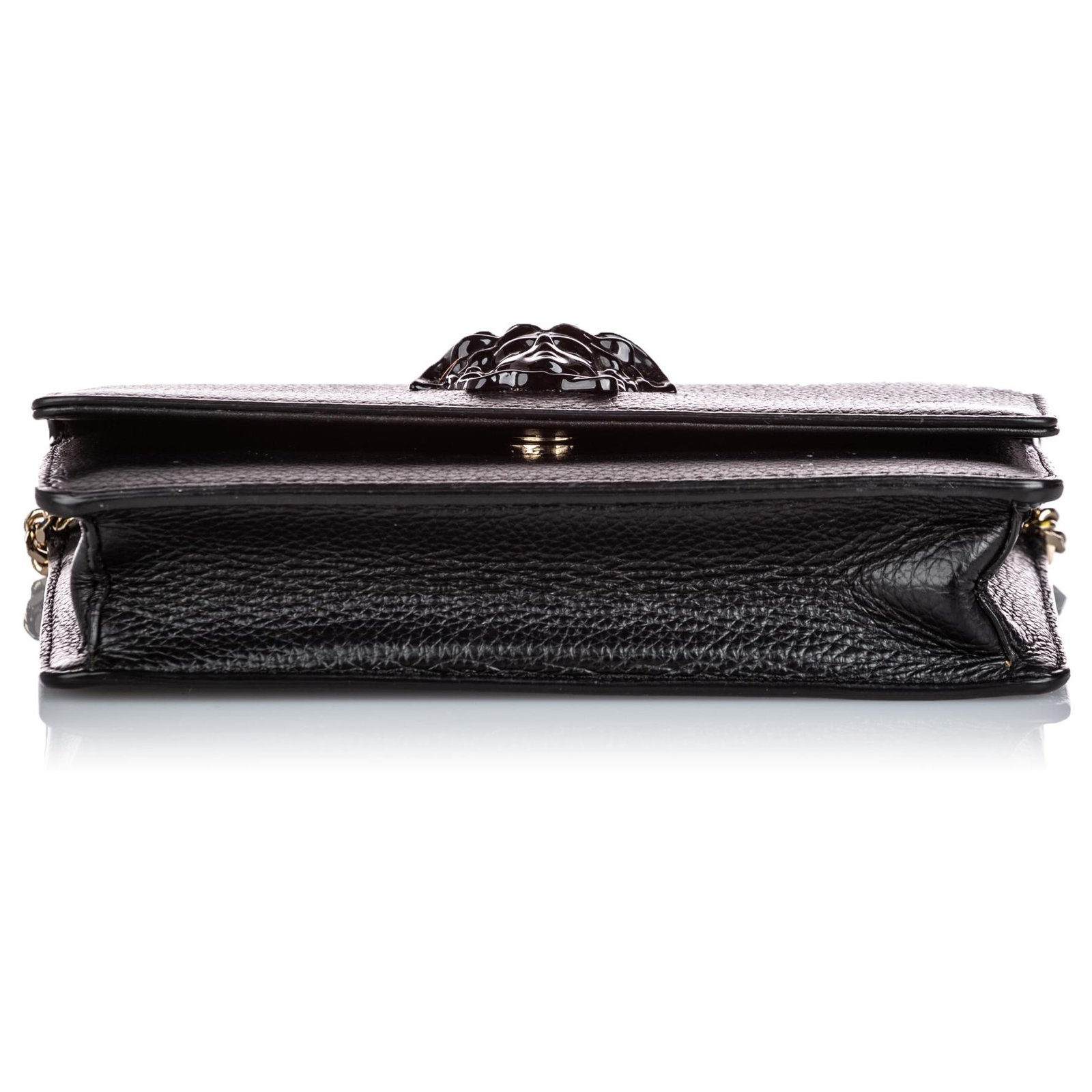バッグ・カバンその他 Wallet On Chain - Versace - Leather - Black VERSACE Black Leather Lambskin Chain Wallet - Shop Travel