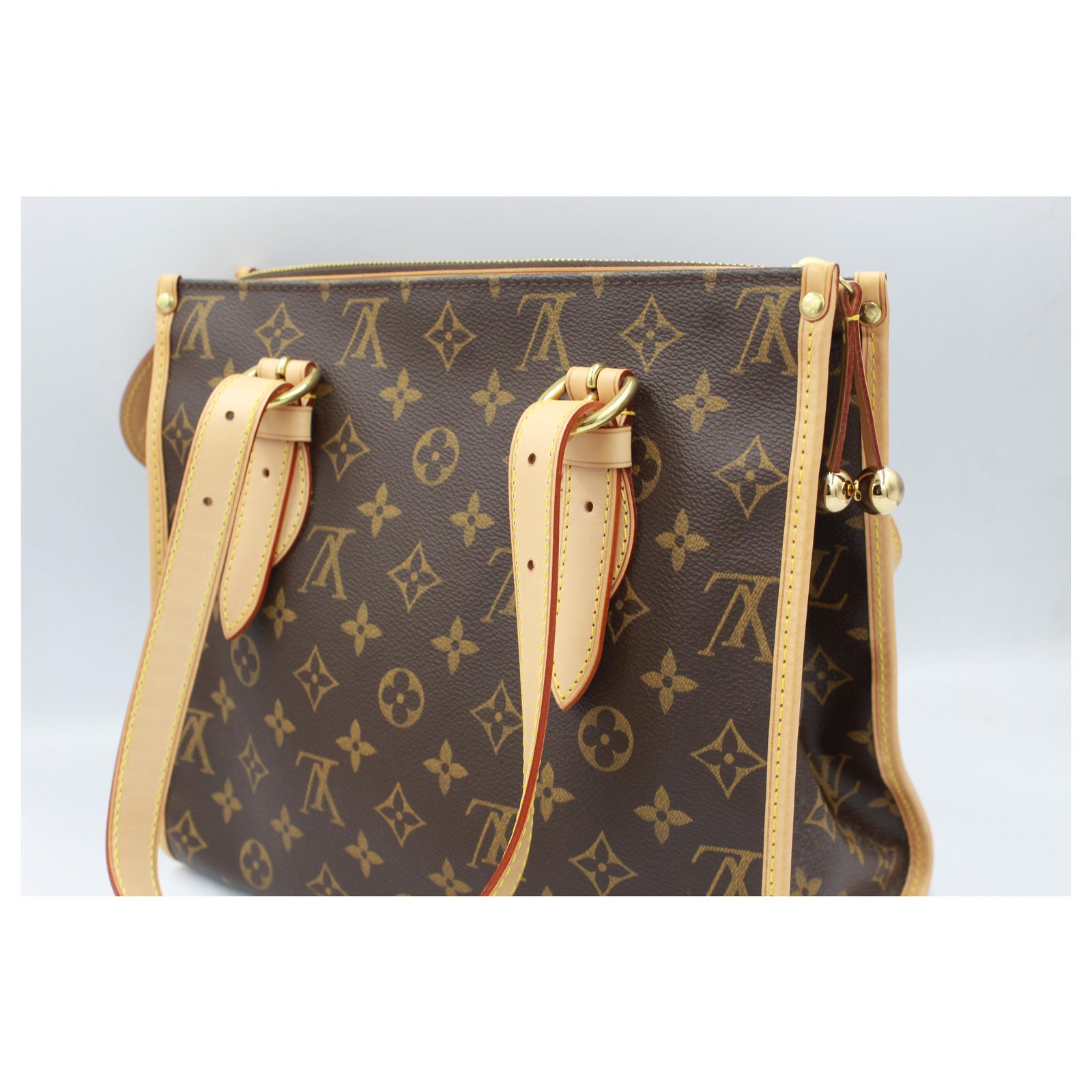 Louis Vuitton Popincourt haut handbag in monogram canvas. Brown Cloth  ref.181849 - Joli Closet