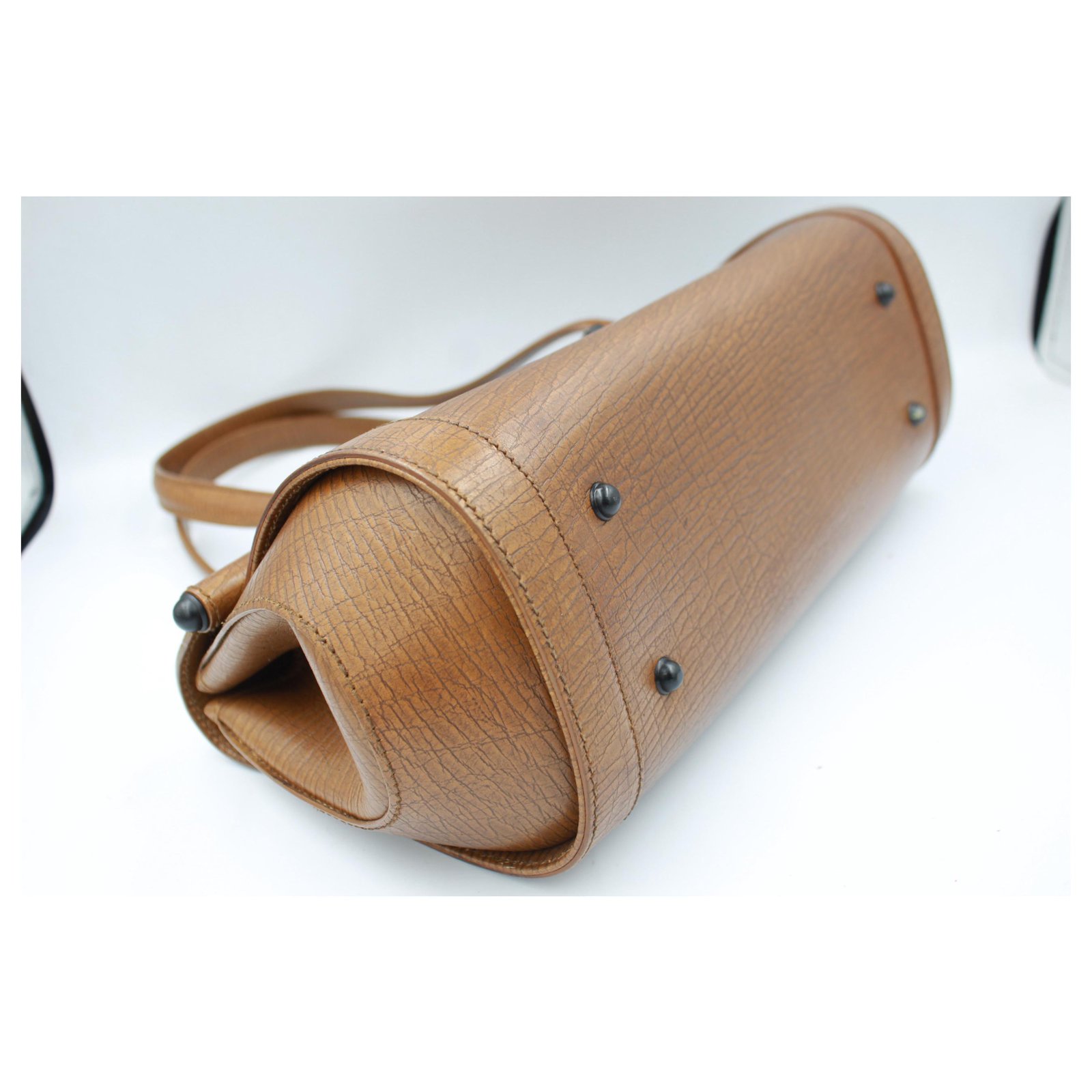 Gucci Bamboo handbag in brown leather Light brown ref.183622 - Joli Closet