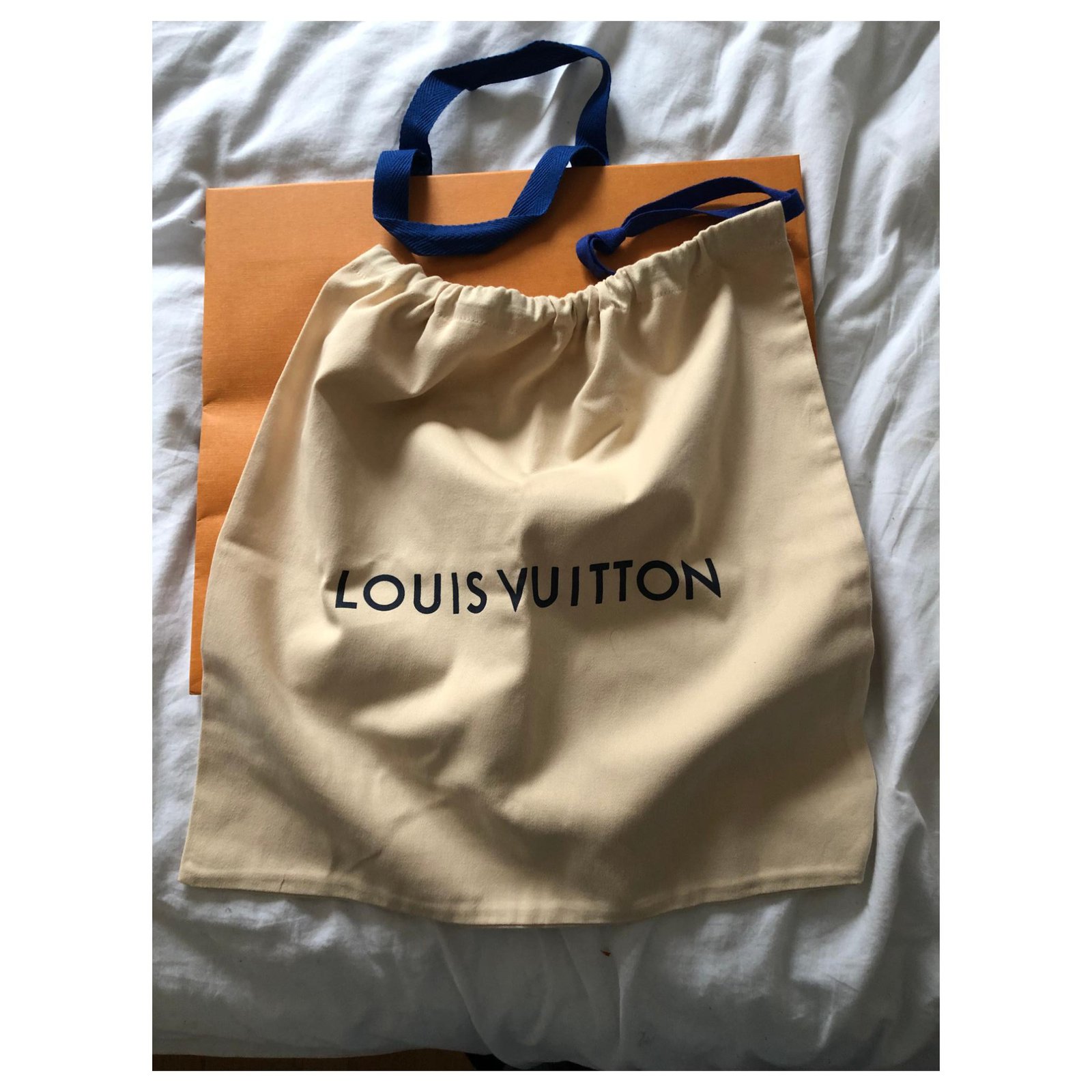 Louis Vuitton dustbag new Beige Cotton ref.183762 - Joli Closet