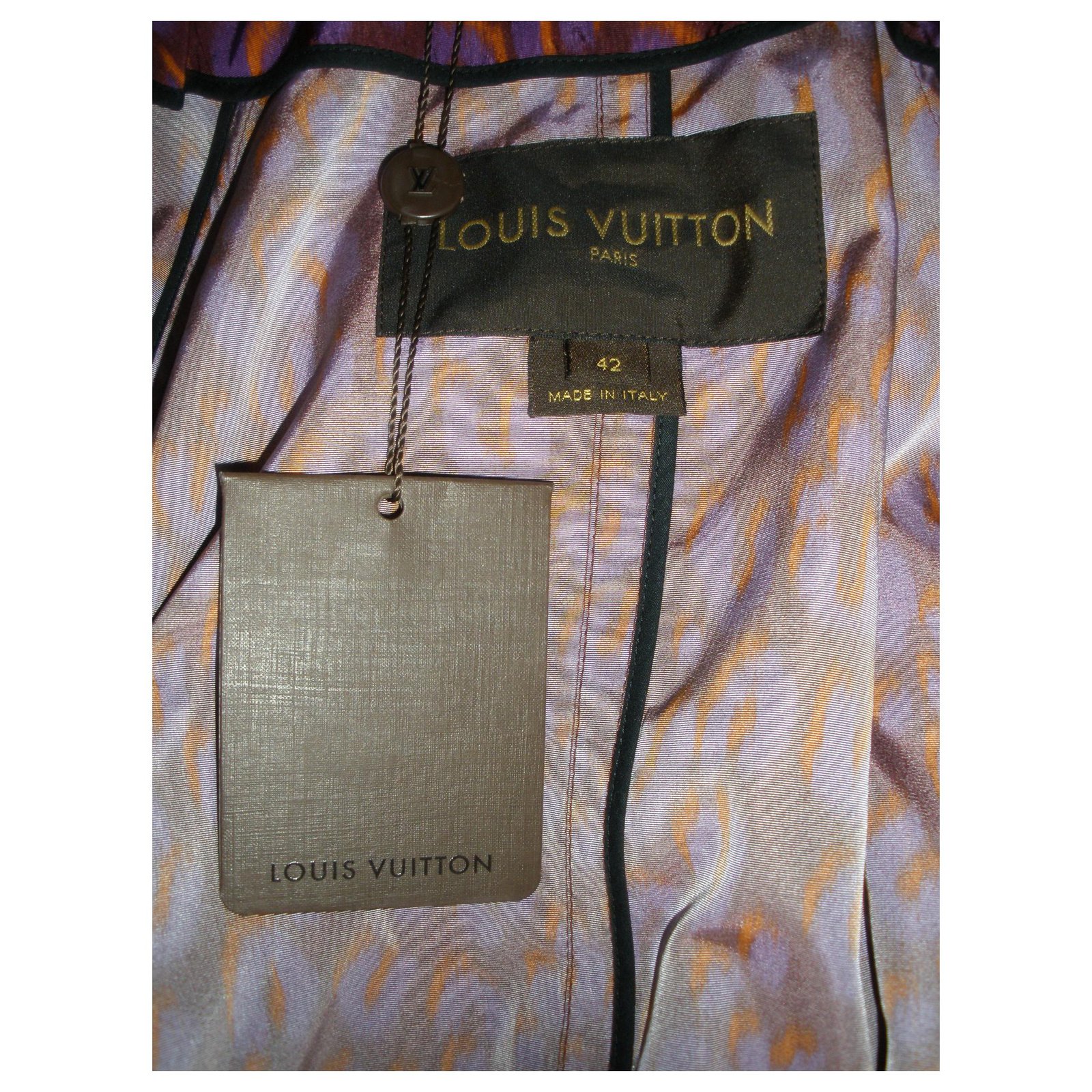 Louis Vuitton Trench coats Purple Polyamide ref.186153 - Joli Closet