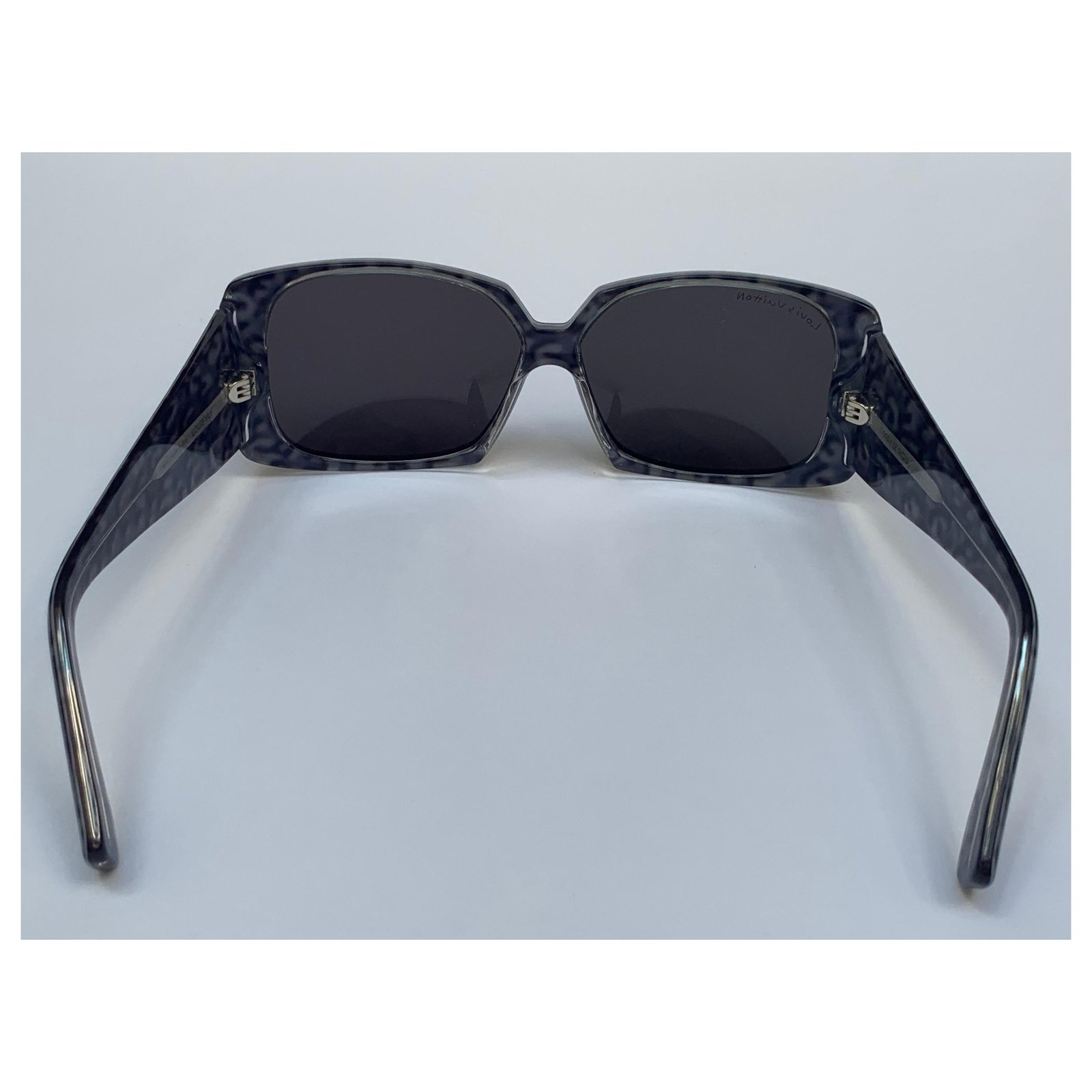 Louis Vuitton Marquise leopard gray sunglasses Grey Nylon Acetate  ref.186205 - Joli Closet