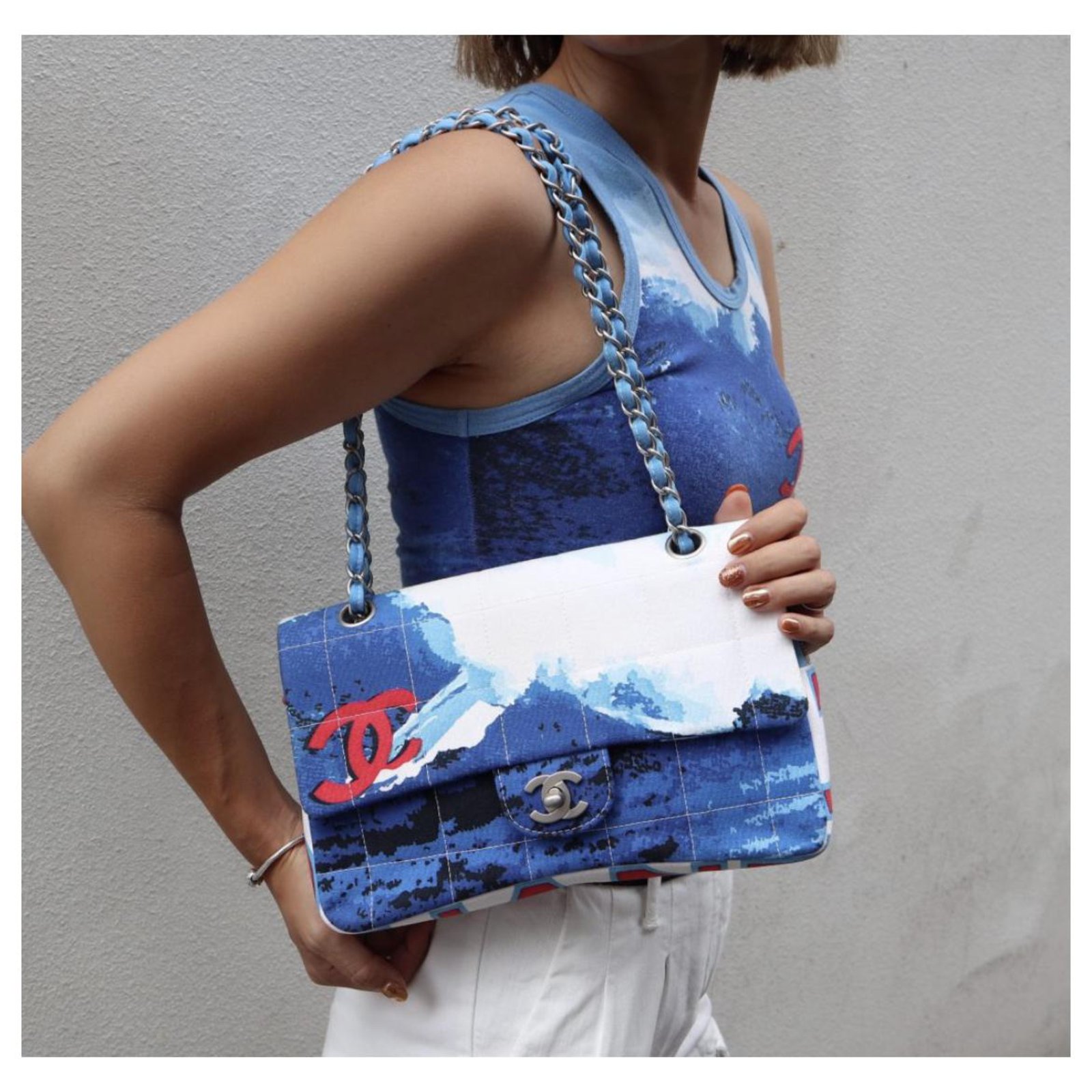 Diana Chanel Surf Line Jumbo Flap Bag Blue Cloth ref.188486 - Joli Closet