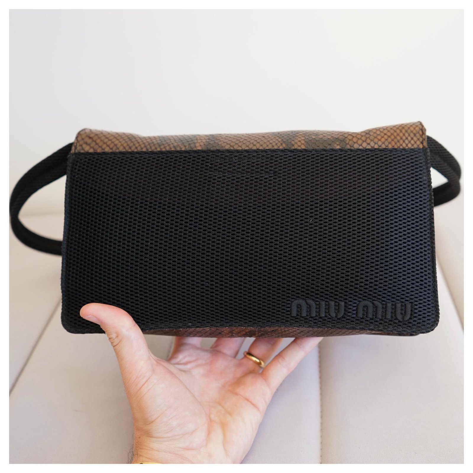 MIU MIU Fall Winter 1999 Python Mesh Hand Bag – 24/7 archives