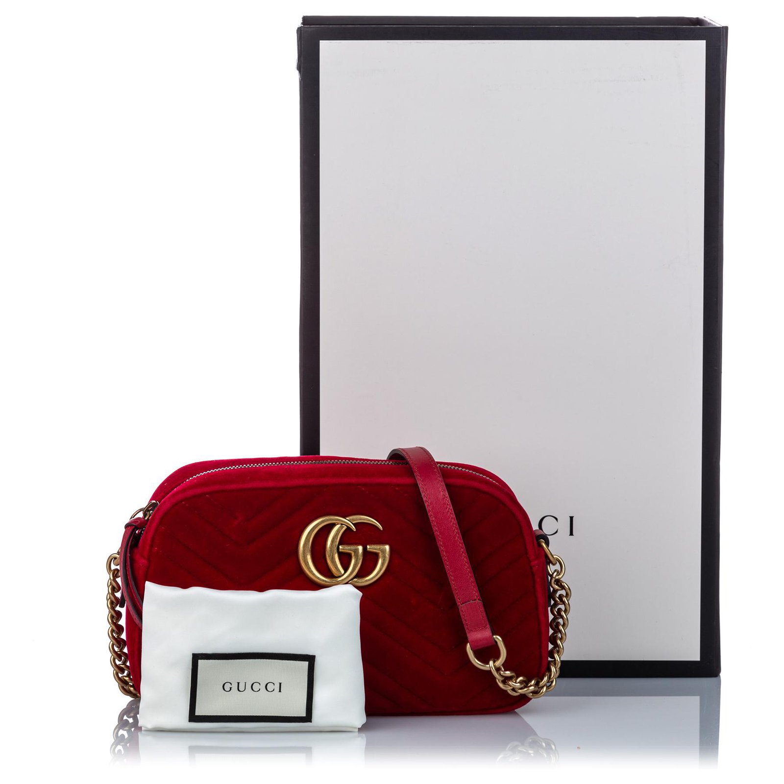 Sac bandoulière Gucci en velours rouge Marmont Cuir Veau façon poulain  Tissu ref.190084 - Joli Closet
