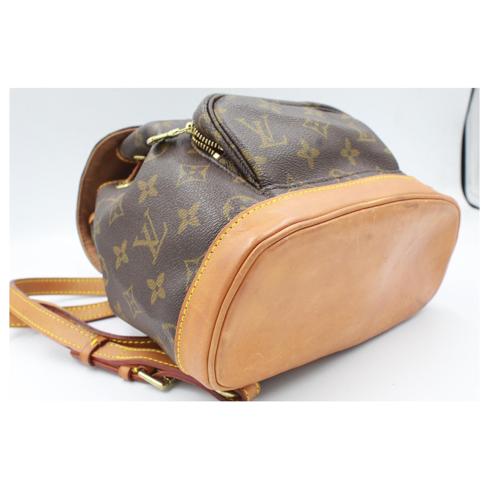 Louis Vuitton mini Montsouris backpack in monogram canvas Brown Cloth  ref.190916 - Joli Closet