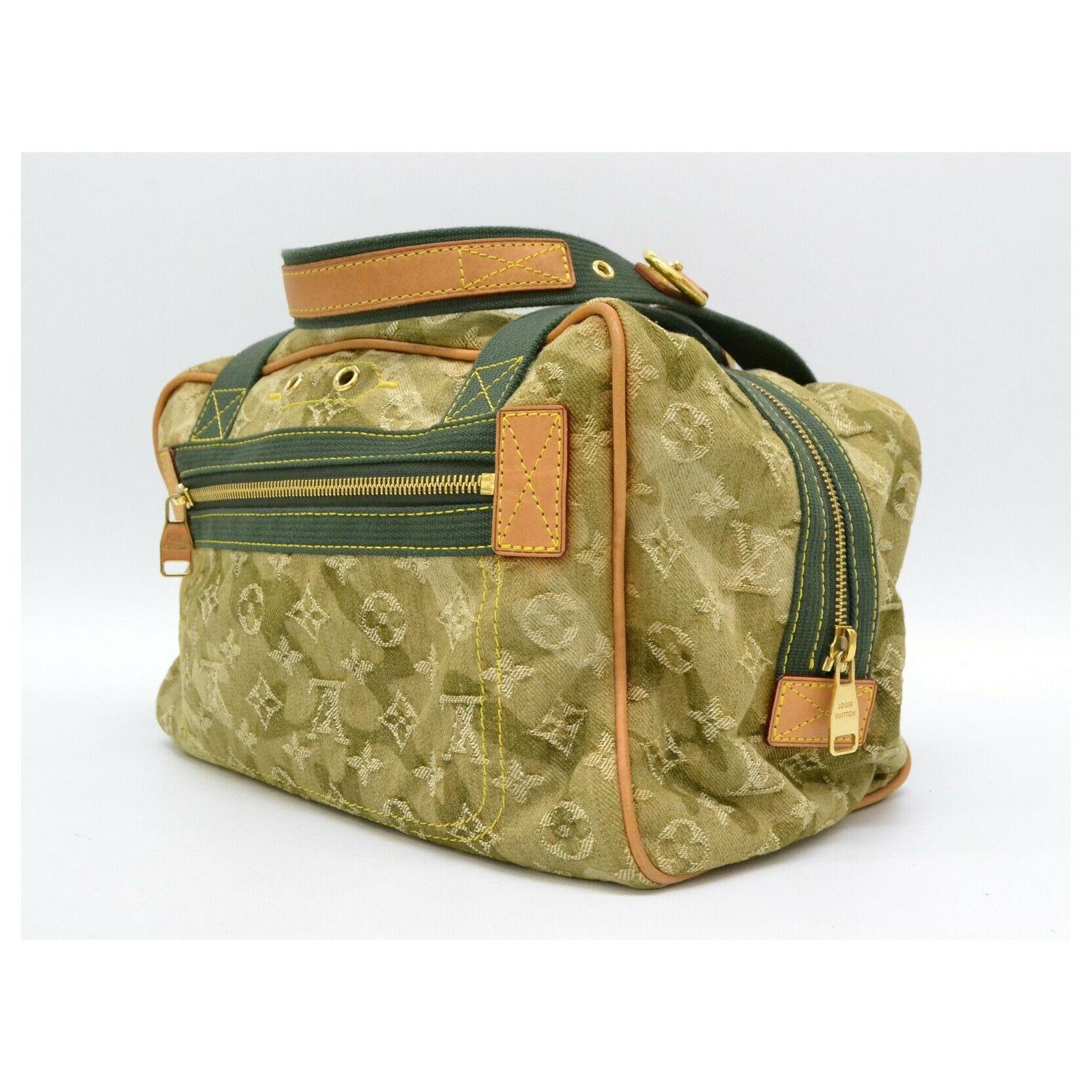 Louis Vuitton Camouflage handbag Green Denim ref.191280 - Joli Closet