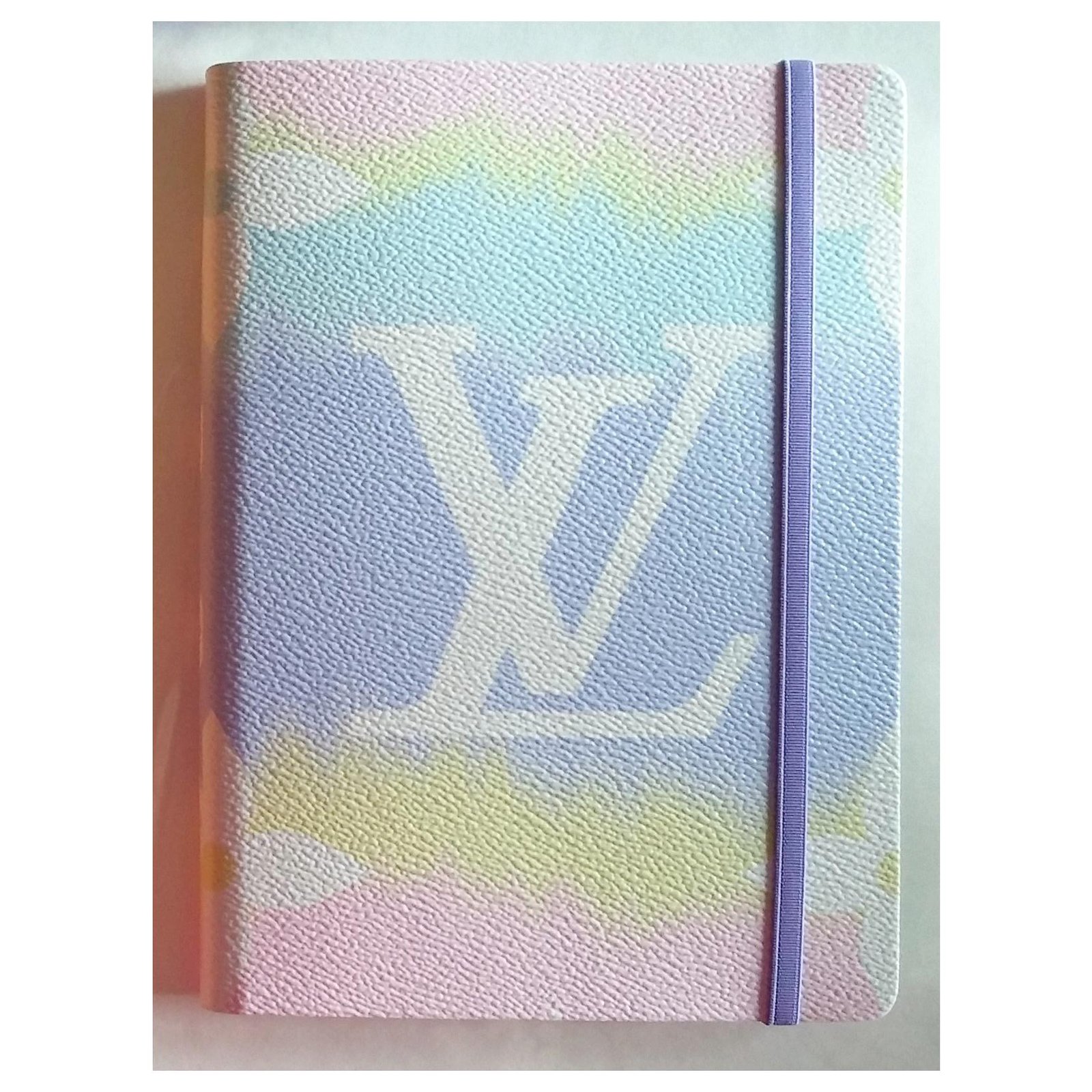 Louis Vuitton Clémence LV Escale notebook Pink Cloth ref.191741 - Joli  Closet