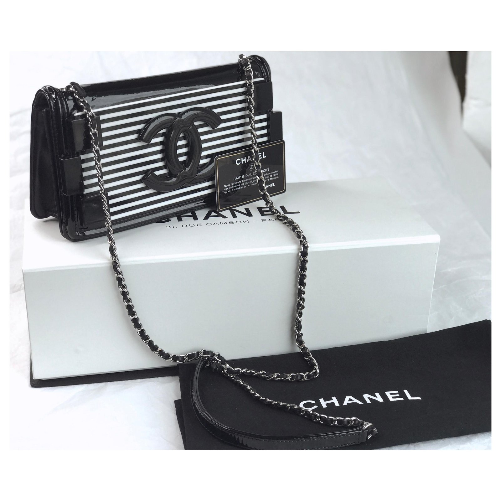 Rare 15C Chanel Black Plexi Emerald Crystals Lego Flap Bag SHW – Boutique  Patina