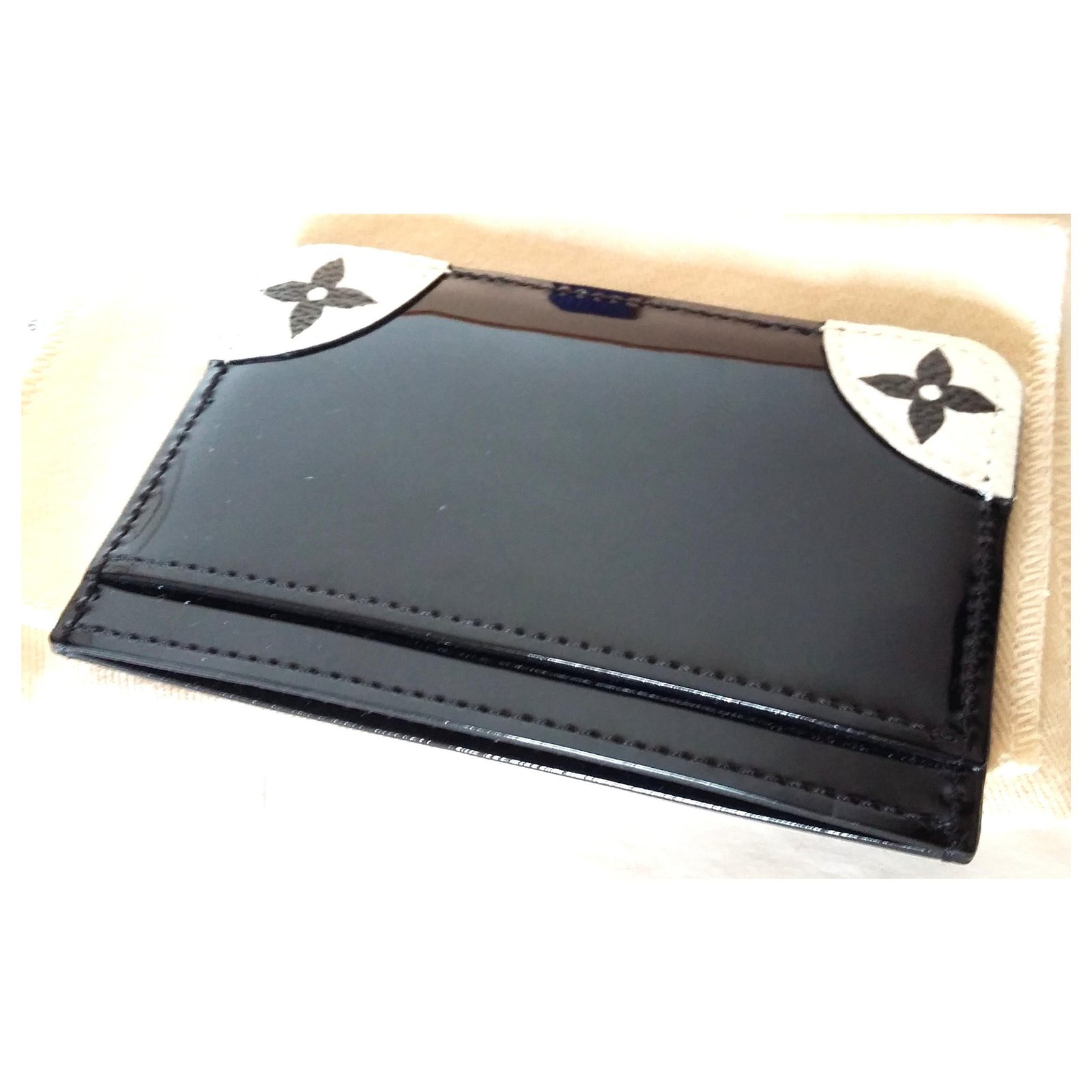 Porte-cartes en cuir Louis Vuitton Noir en Cuir - 34851003