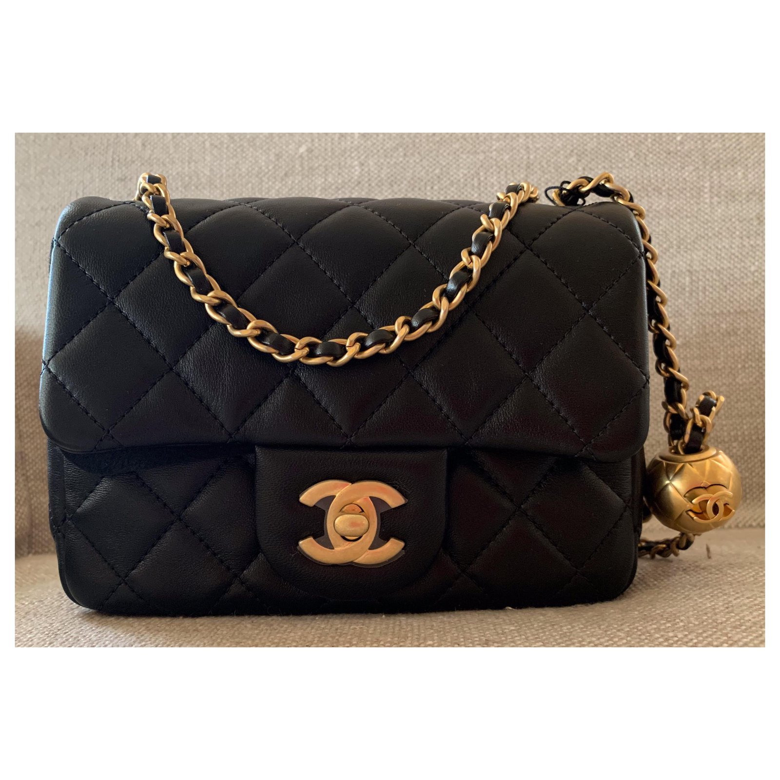 Authentic Chanel Pearl Crush Ball Chain Mini Square in Black GHW, Luxury,  Bags & Wallets on Carousell