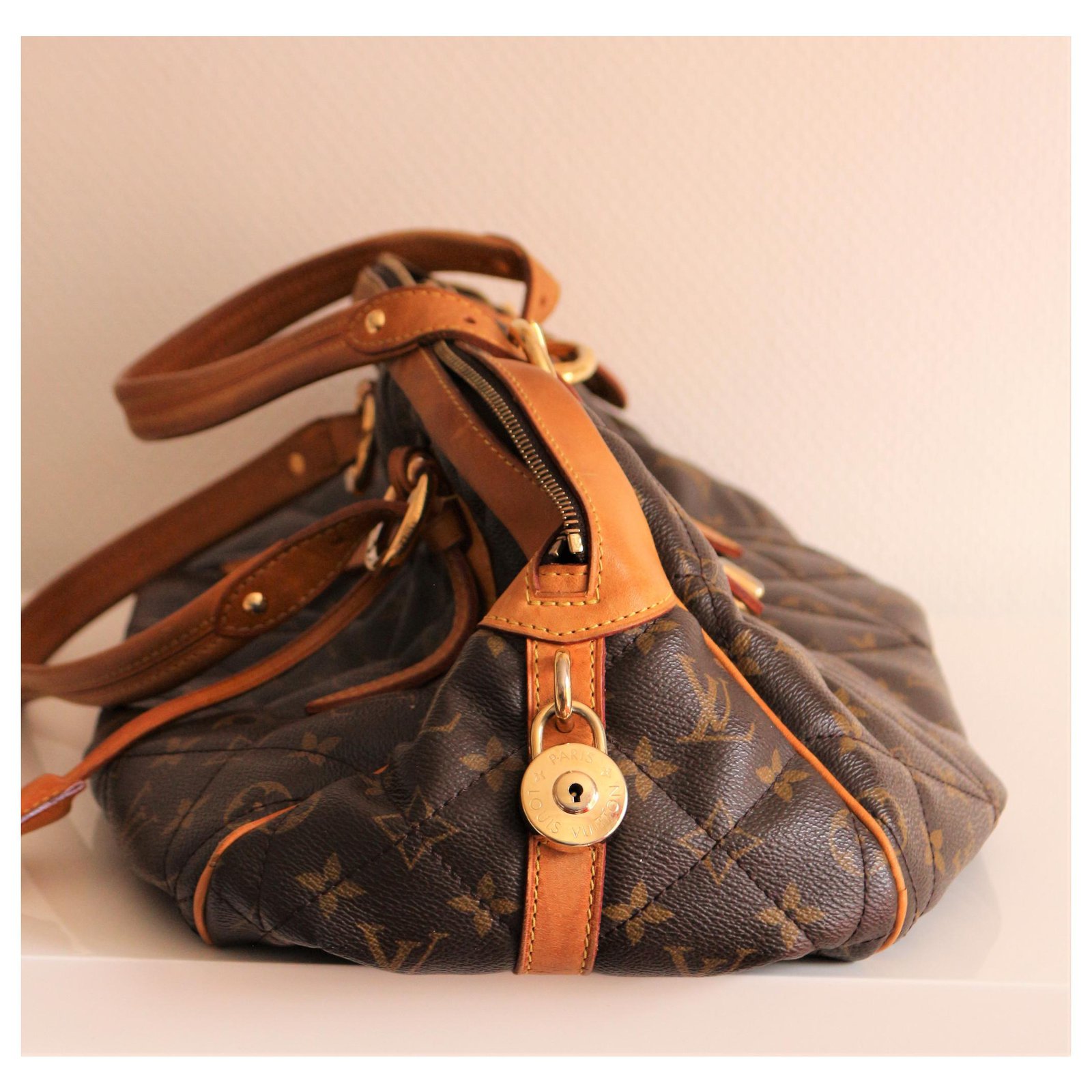 Louis Vuitton bowl coin purse Brown Leather ref.566994 - Joli Closet