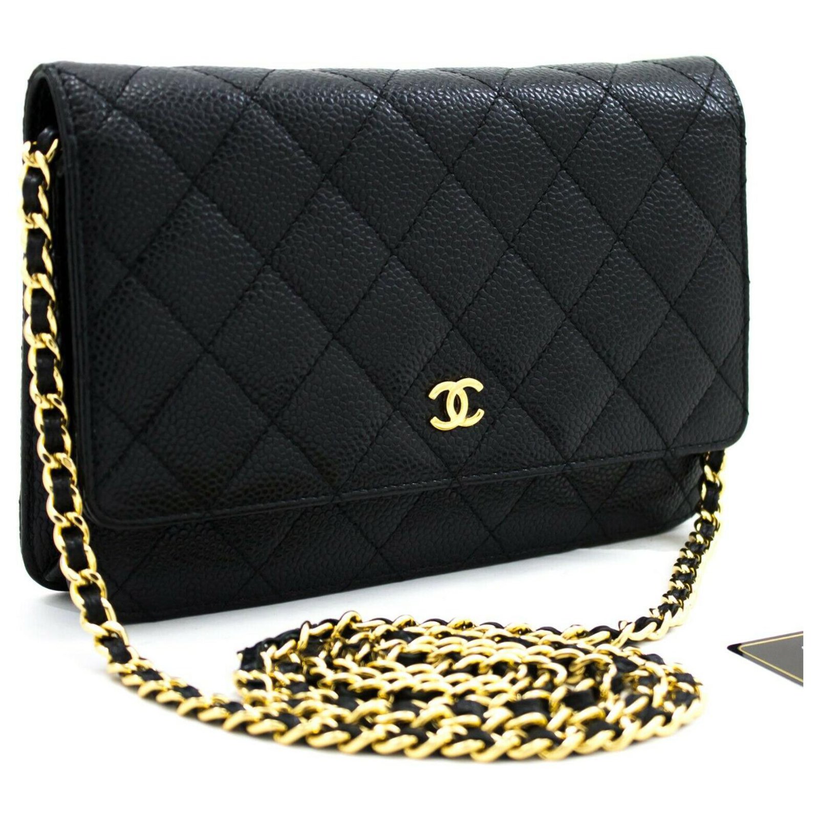 chanel pochette shoulder bag