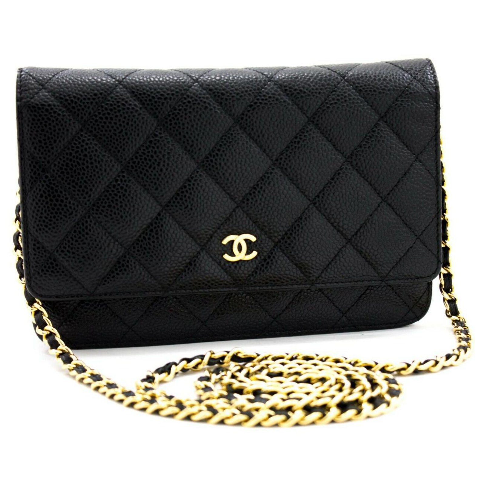 chanel pochette shoulder bag