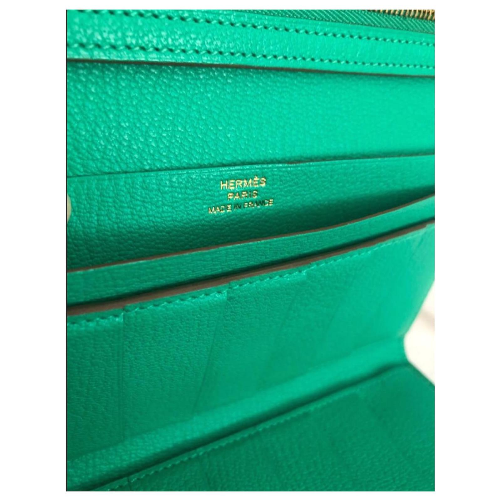 Béarn Hermès Hermes Bearn Trifold long wallet Green Leather ref.198052