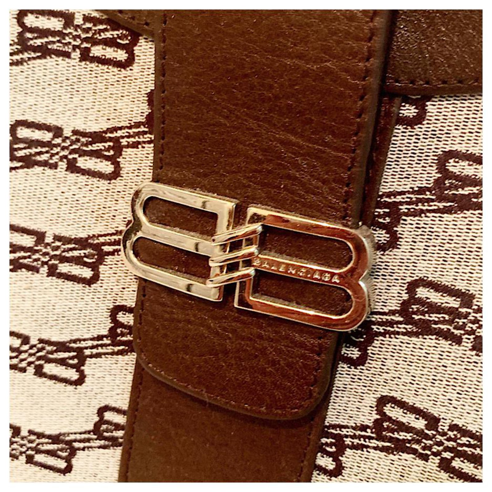 Balenciaga Vintage shoulder Bag leather Brown BB Logo Authentic  H6.6×W9×D2.9