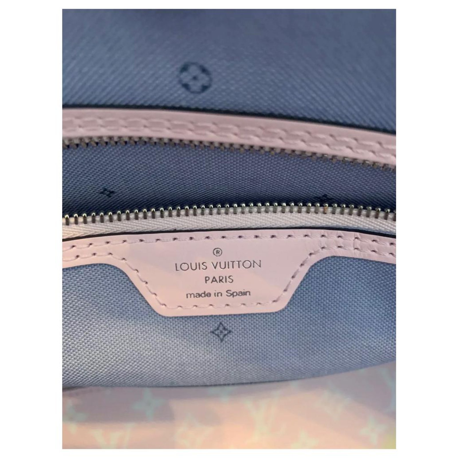 Neverfull Louis Vuitton Handbags Multiple colors Leather ref.200740 - Joli  Closet