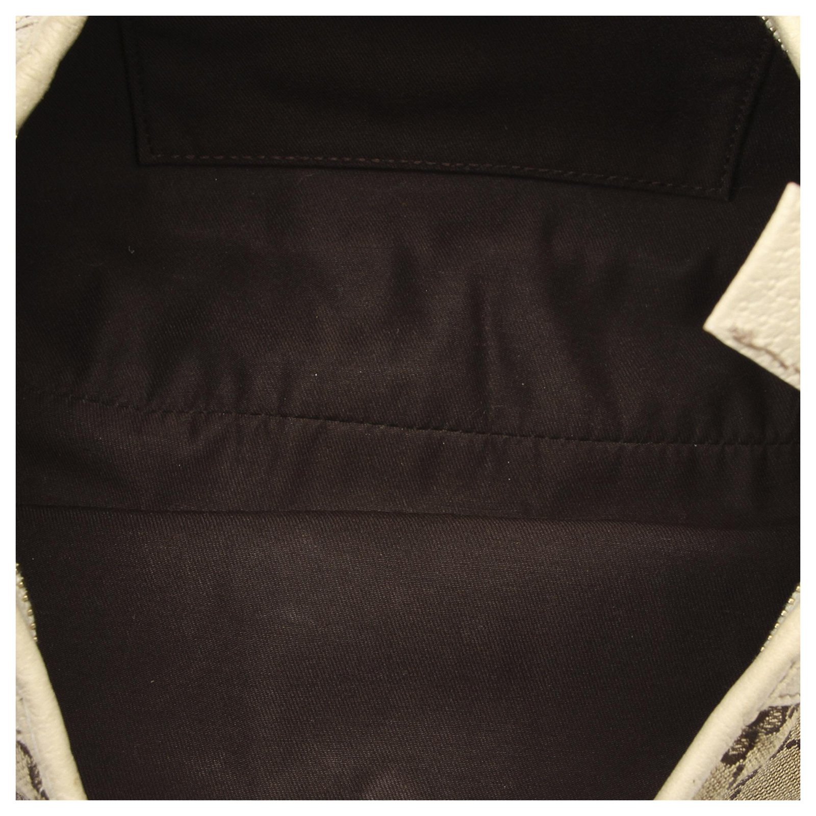 Gucci Beige/Ebony GG Canvas Abbey D-Ring Pochette Bag - Yoogi's Closet