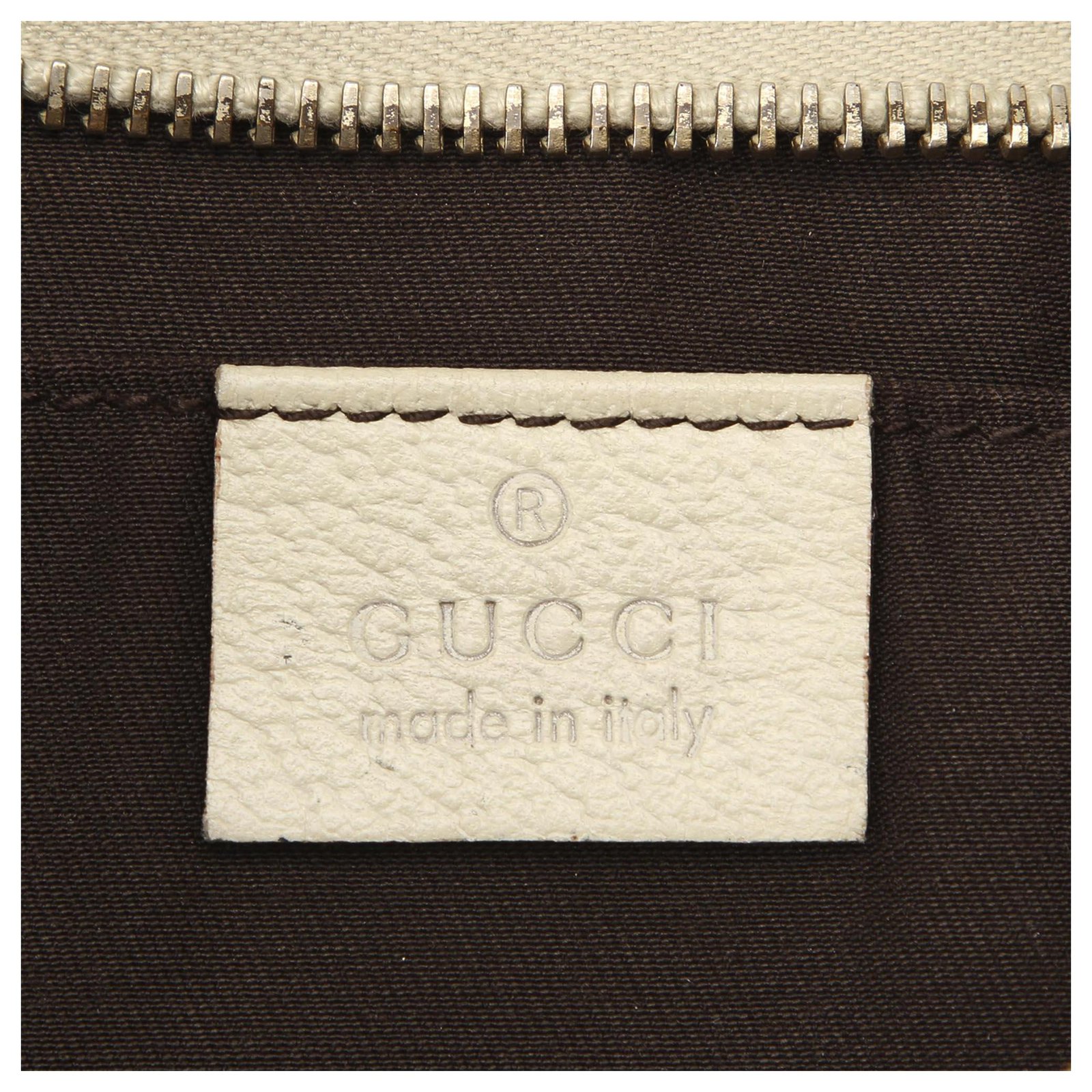Gucci Brown GG Canvas D-Ring Abbey Pochette White Beige Leather Cloth  Pony-style calfskin Cloth ref.201149 - Joli Closet