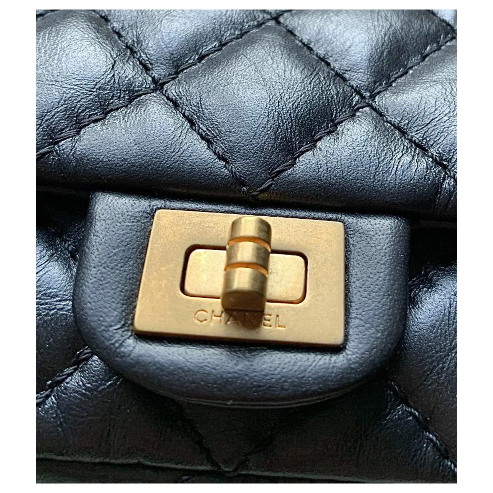 2.55 Chanel uniform 2,55 Belt pouch caviar black Leather ref.215684 - Joli  Closet