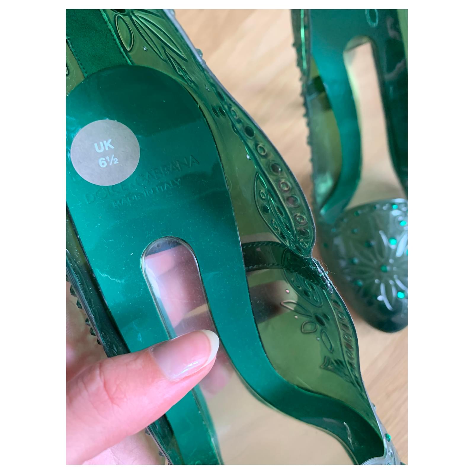 dolce gabbana green heels