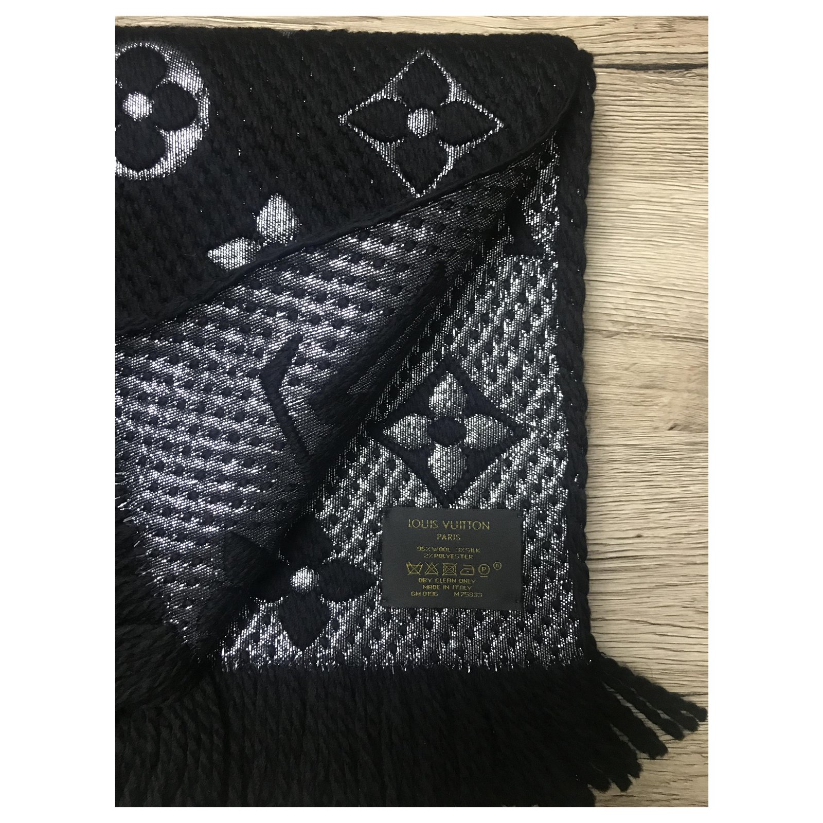 Sciarpa Louis Vuitton Logomania Shine nera Black Silk Polyester
