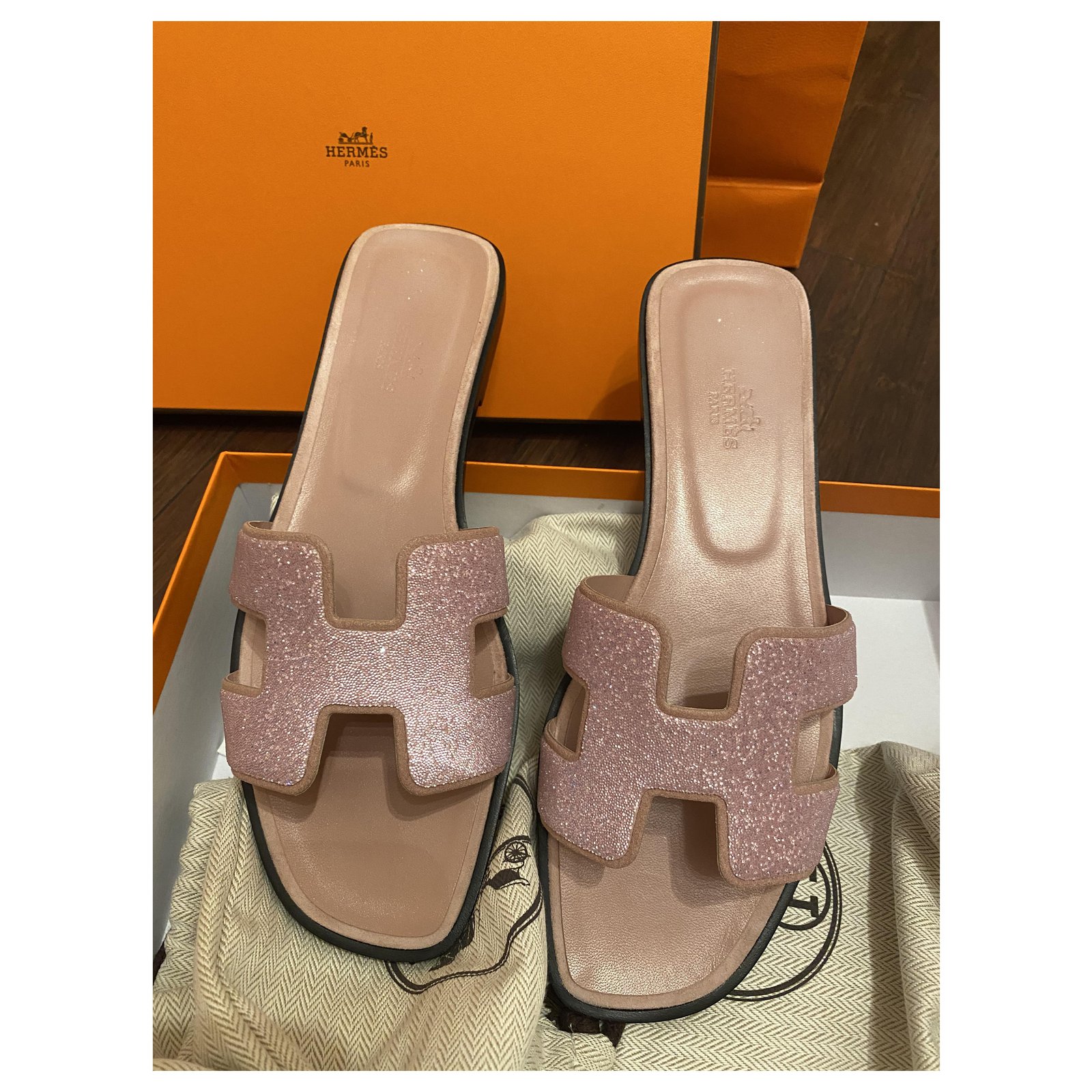 Hermès Oran Sandals Pink Leather ref.203066 - Joli Closet