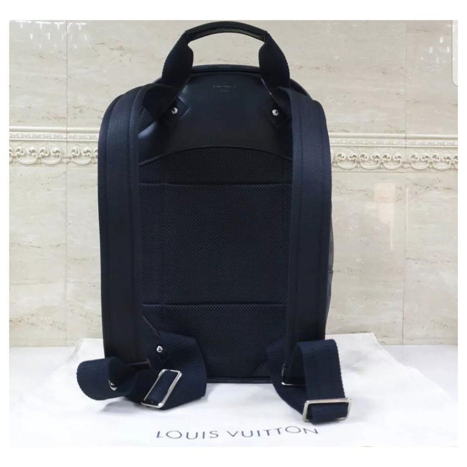 LOUIS VUITTON Damier Graphite Canvas Michael Backpack Bag Multiple colors  Cloth ref.203386 - Joli Closet