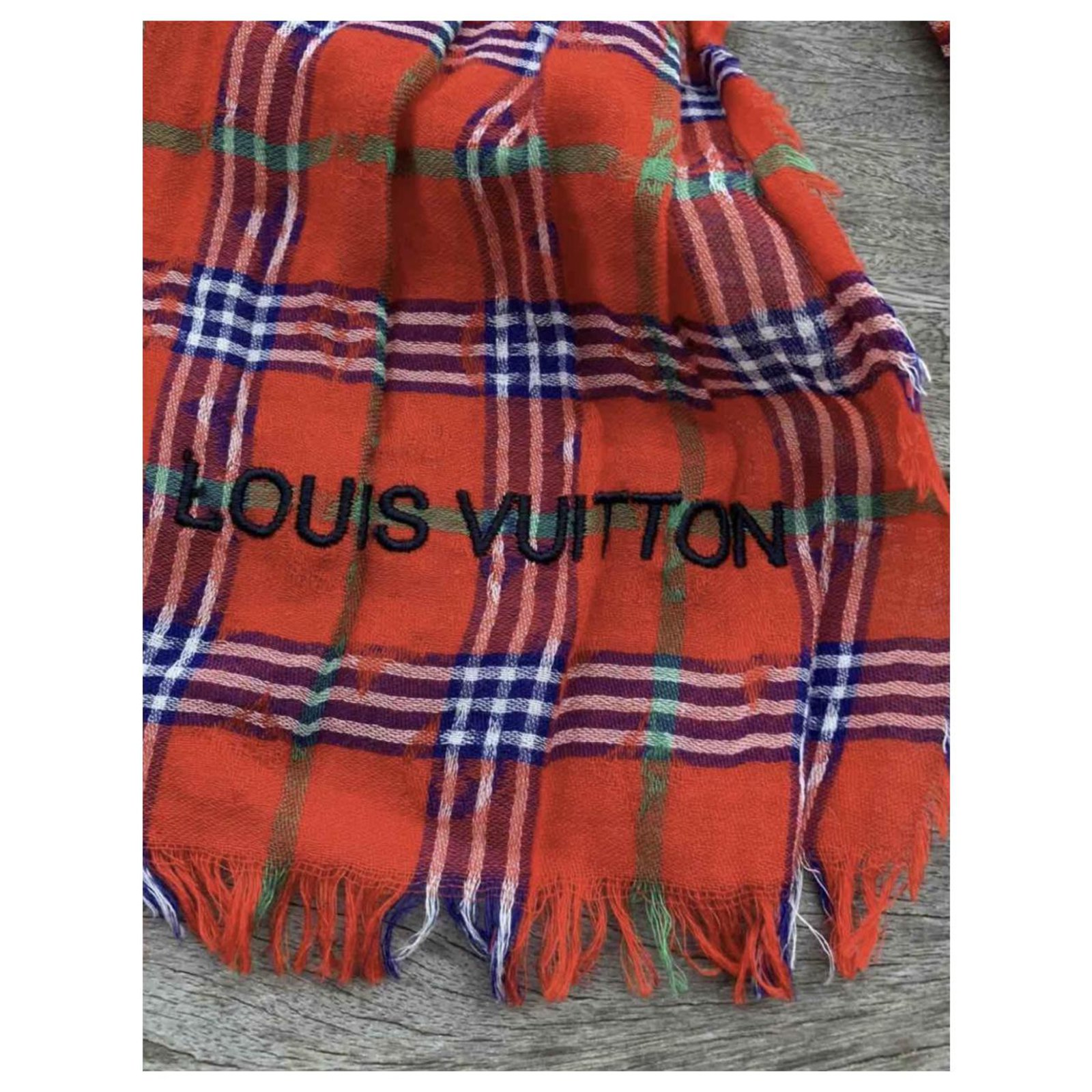 Louis Vuitton Masai Damier Scarves