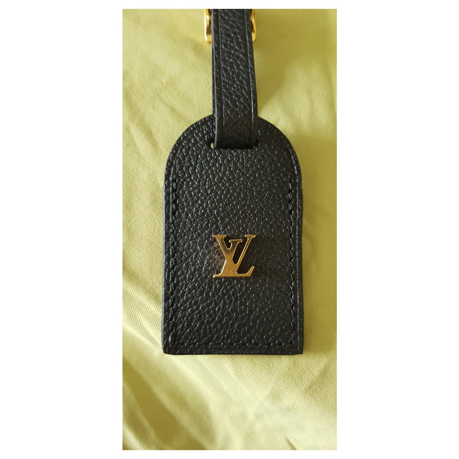Louis Vuitton DOOR ADDRESS Black Lambskin ref.203826 - Joli Closet