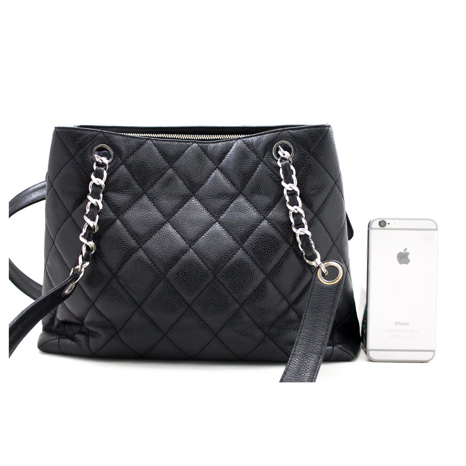 CHANEL Caviar Quilted Chain Shoulder Bag Black Leather Silver ref.204954 - Joli  Closet
